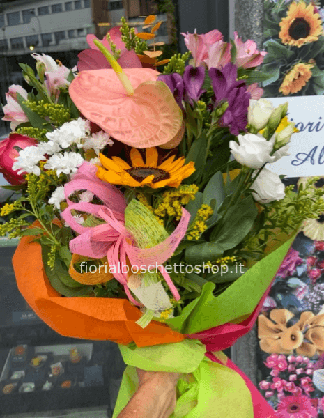 Mazzo di fiori assortiti