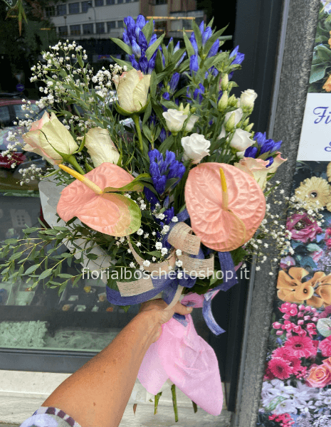 Mazzo di fiori assortiti