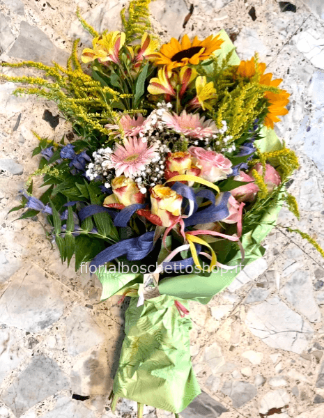 Mazzo di fiori assortiti