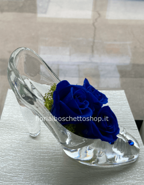 Elegante  Scarpetta con Rose stabilizzate