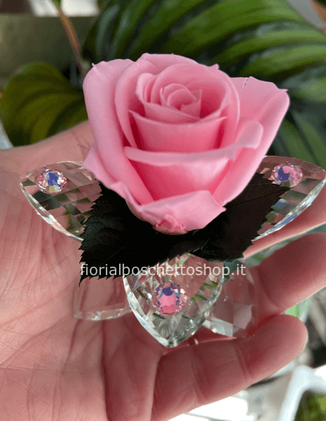 Alzatina in cristallo con rosa stabilizzata